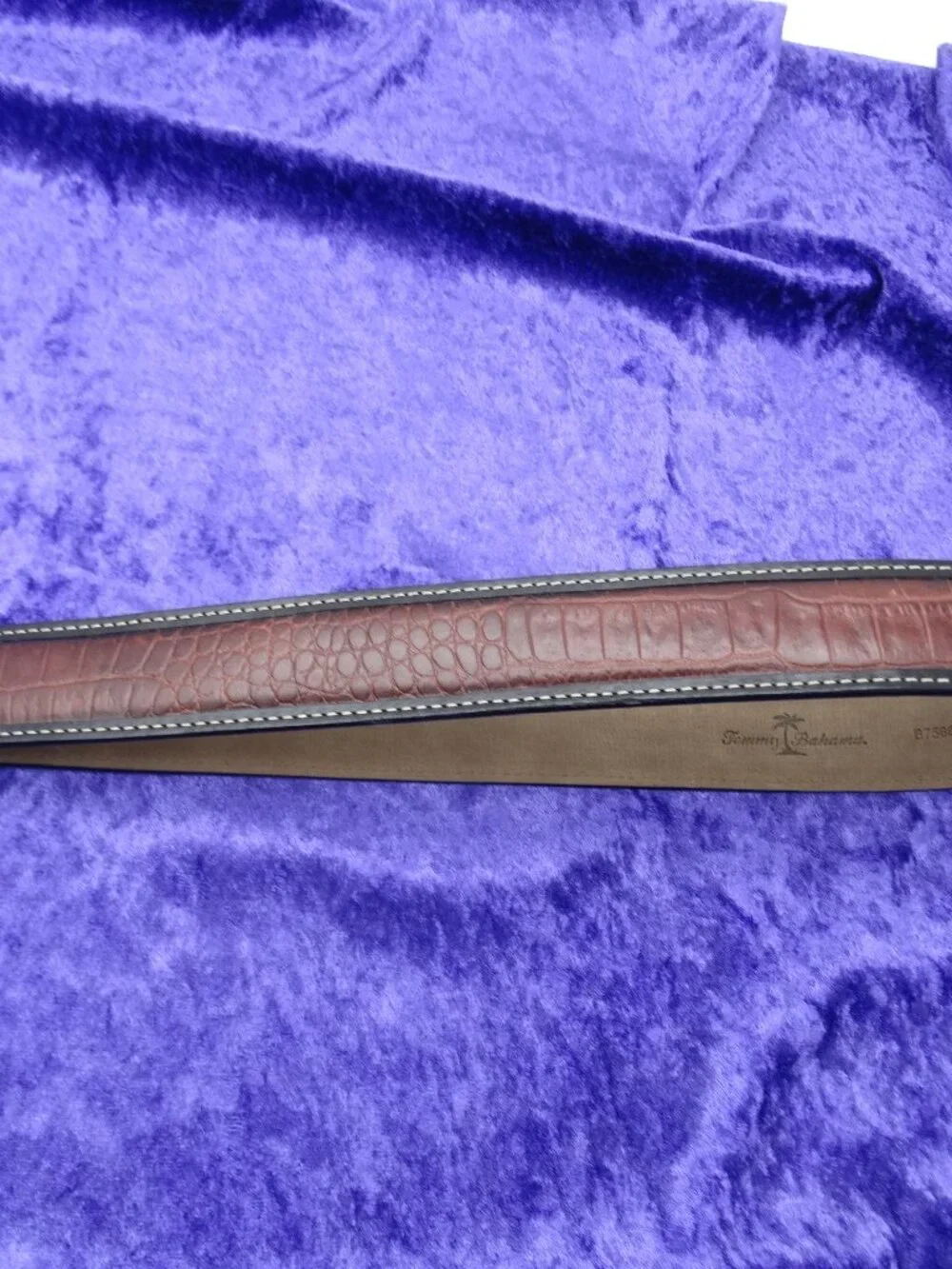 Tommy Bahama Genuine Top Grain Leather Brown Belt Size 38 Alligator Embossed
